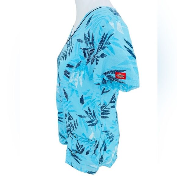 DICKIES set of (3) assisted scrub tops, size small. - Picture 8 of 14